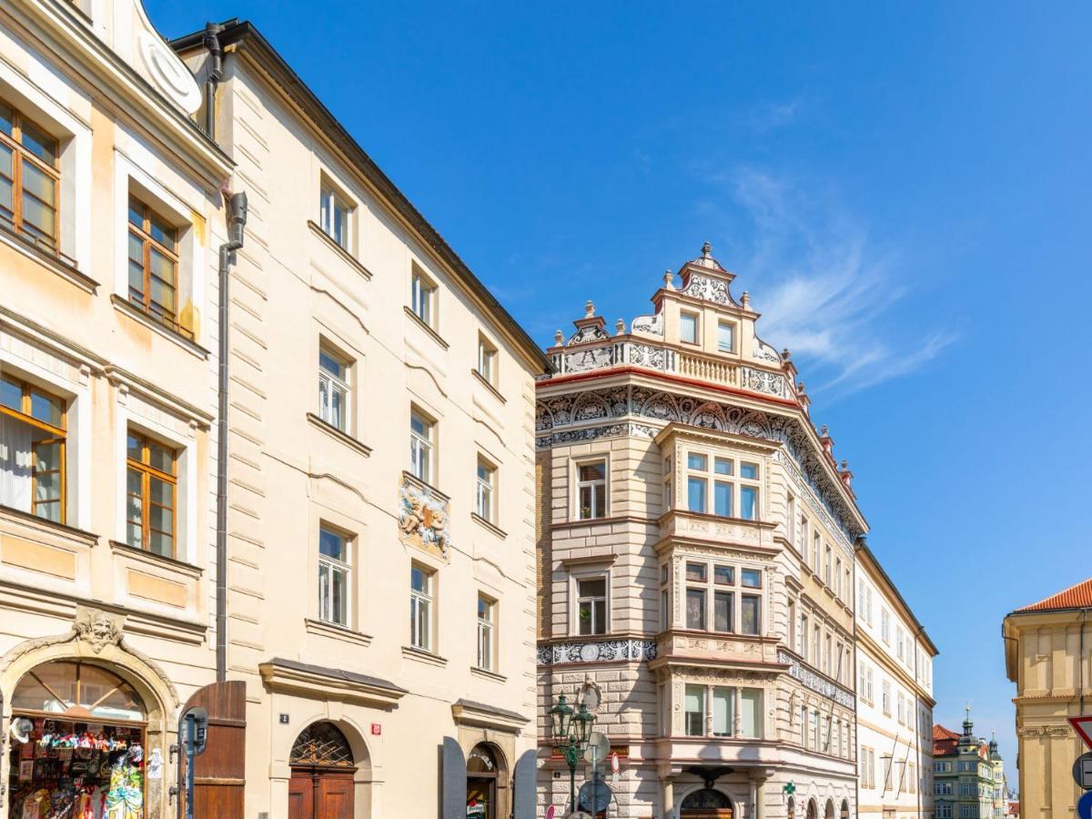 Apartment Nerudova By Interhome Praha Eksteriør bilde