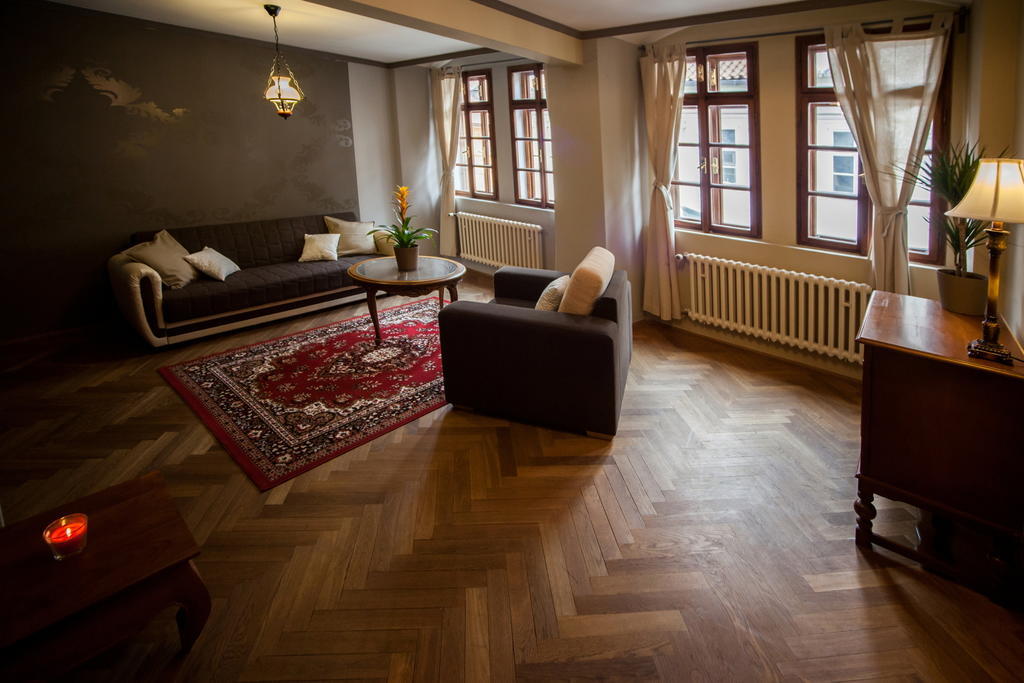 Apartment Nerudova By Interhome Praha Rom bilde