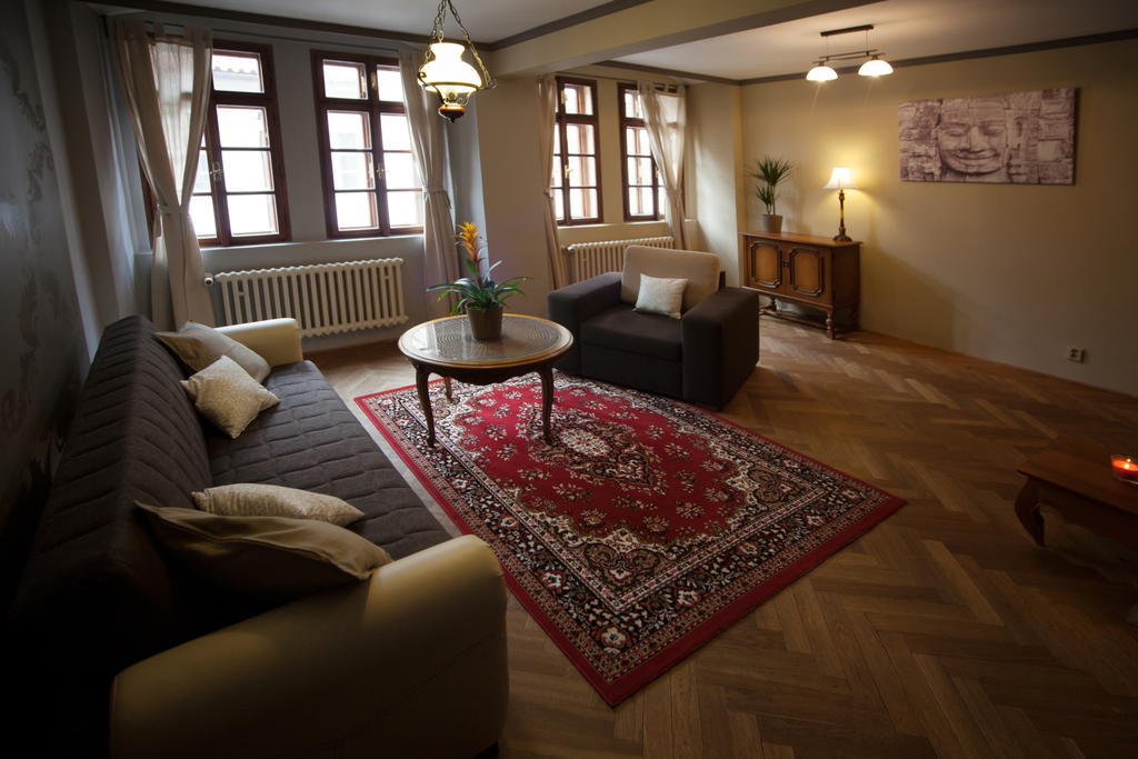 Apartment Nerudova By Interhome Praha Rom bilde